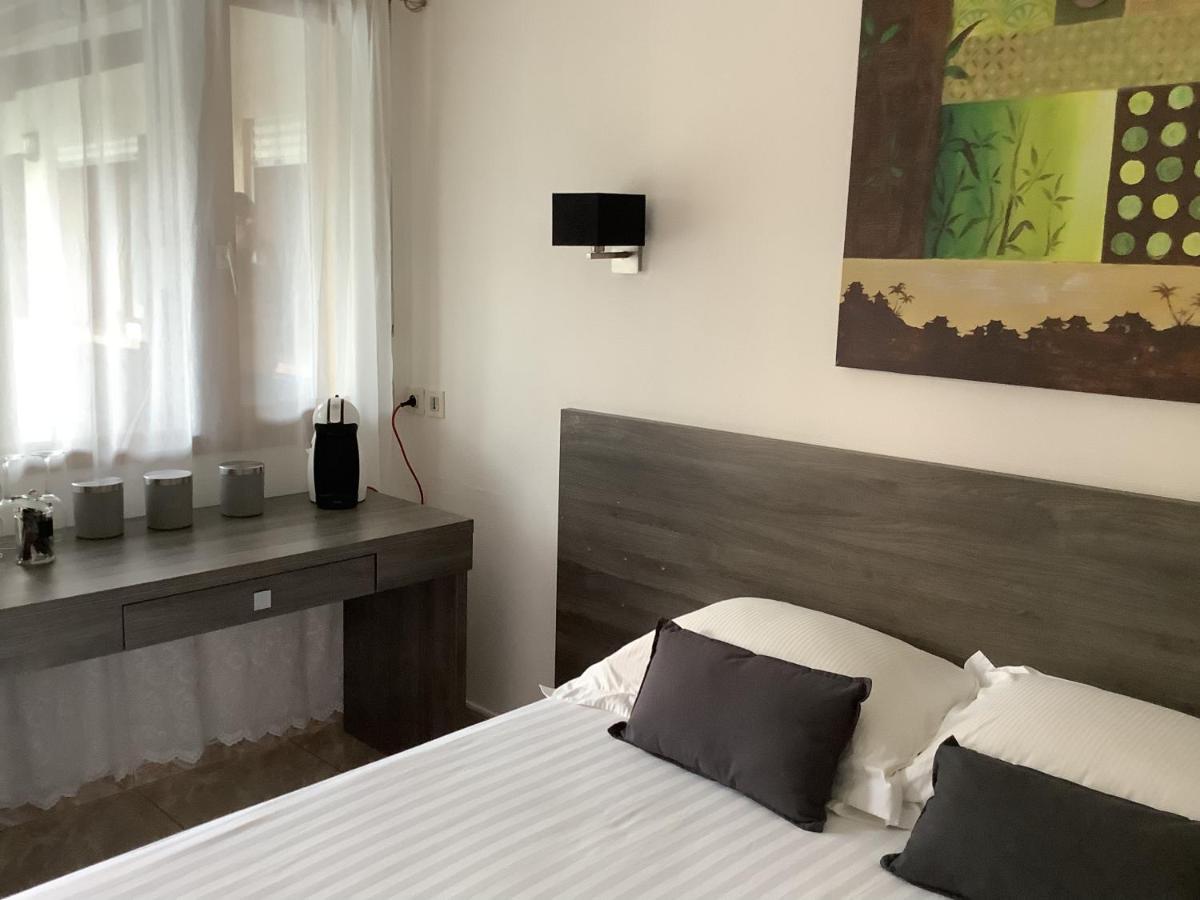 La Dolce Farniente Bed & Breakfast Biaudos Ngoại thất bức ảnh