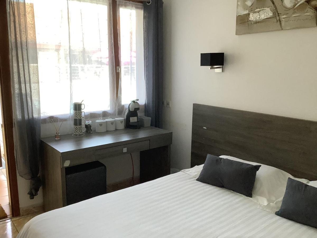 La Dolce Farniente Bed & Breakfast Biaudos Ngoại thất bức ảnh